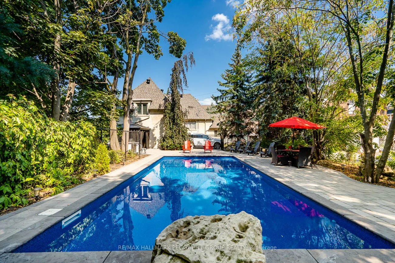 60, High, Queen's Park, Barrie