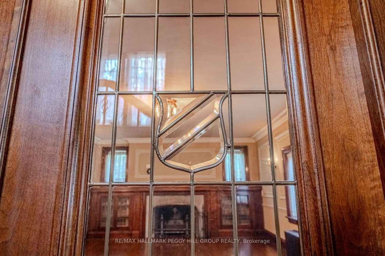 60, High, Queen's Park, Barrie