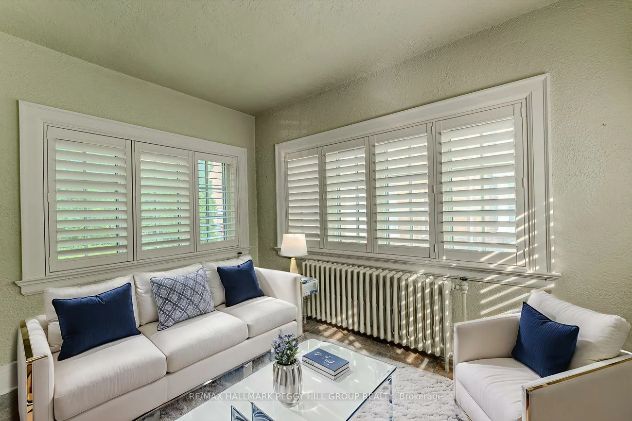 60, High, Queen's Park, Barrie