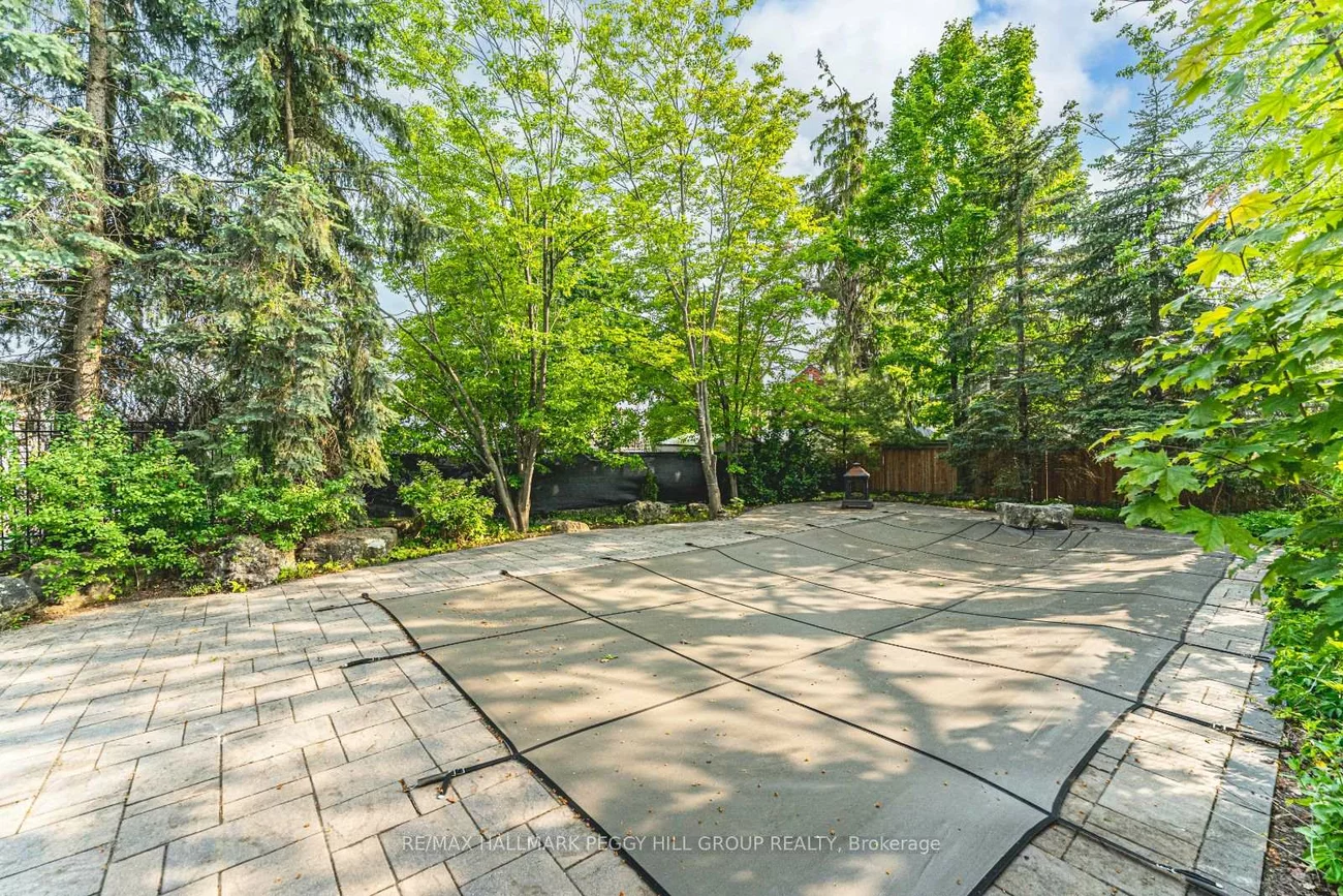 60, High, Queen's Park, Barrie