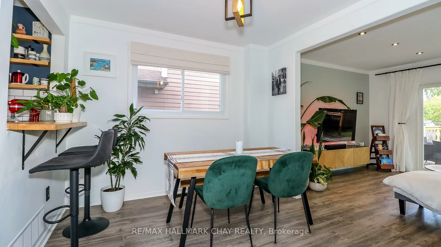 75, Elizabeth, Ardagh, Barrie