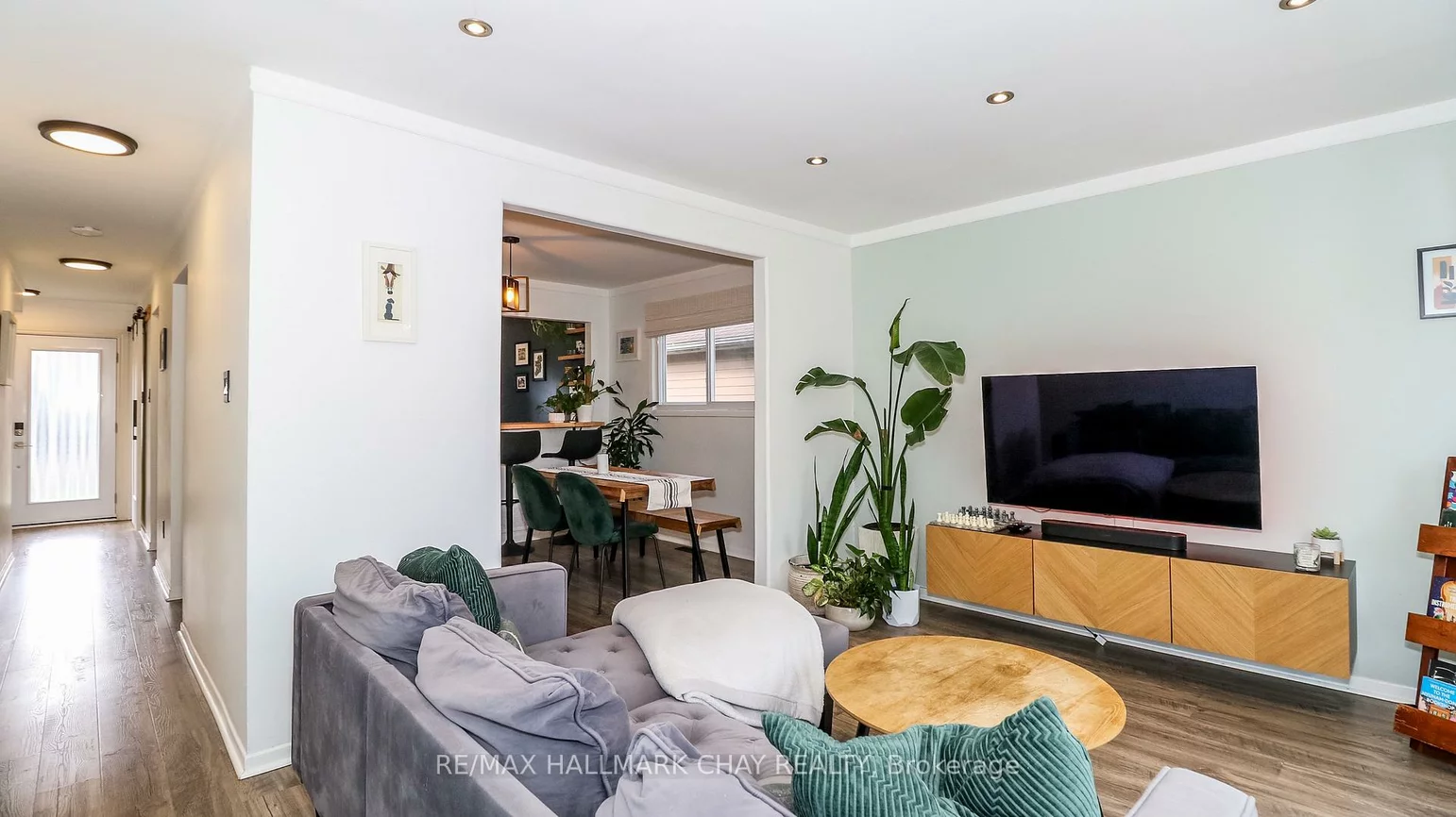 75, Elizabeth, Ardagh, Barrie