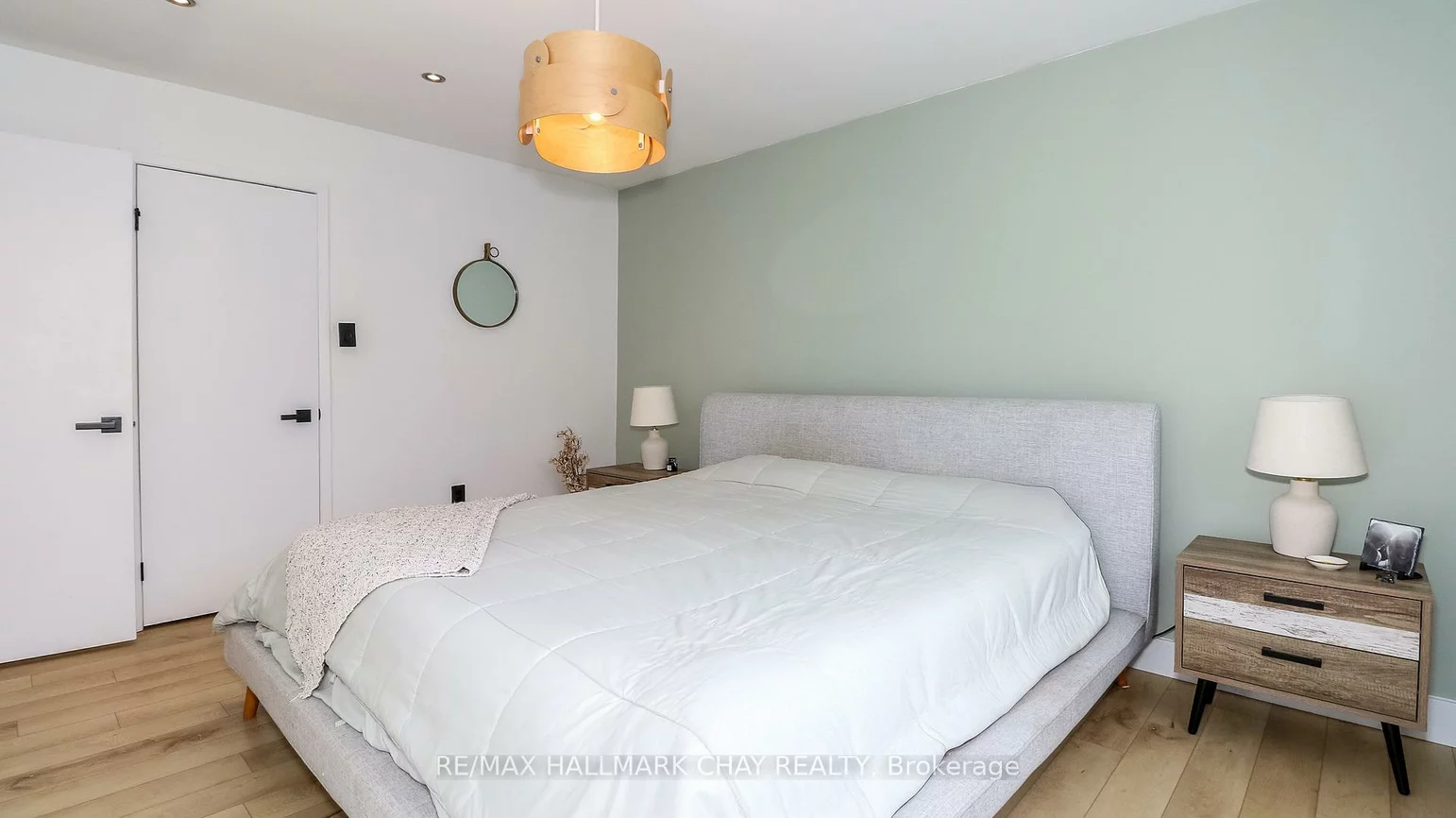 75, Elizabeth, Ardagh, Barrie