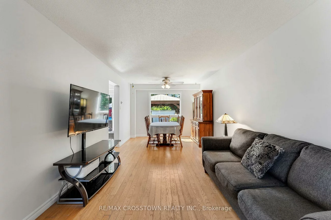 10, Carter, Painswick South, Barrie