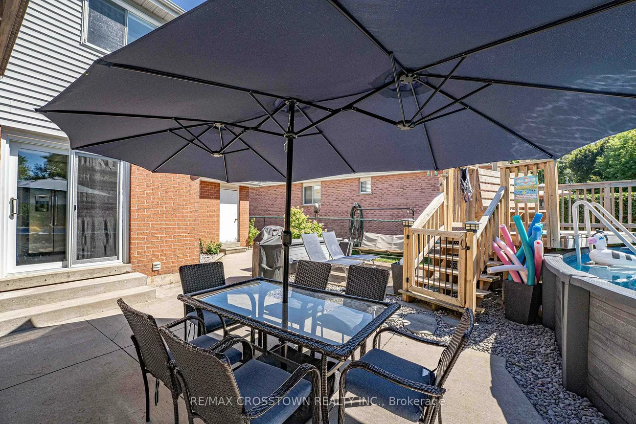 10, Carter, Painswick South, Barrie