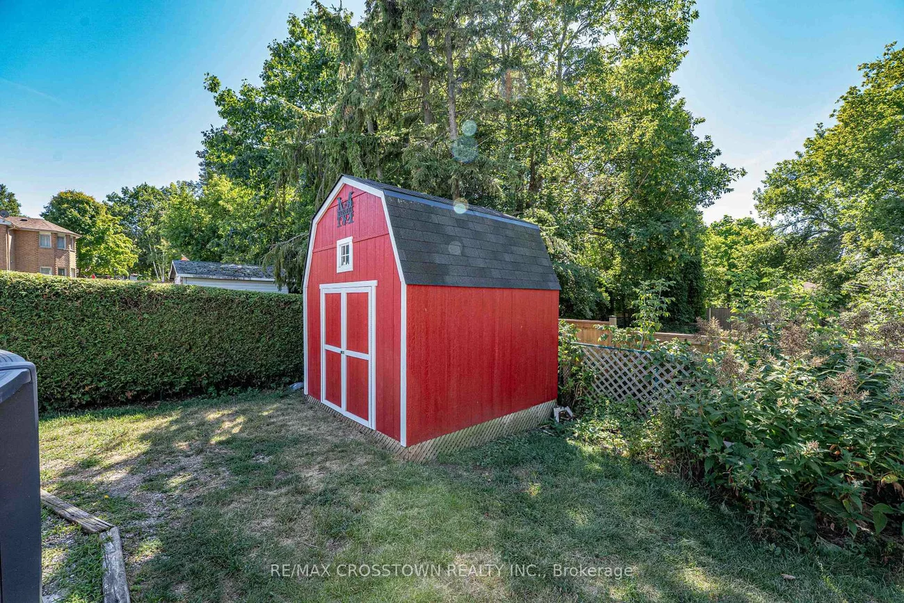 10, Carter, Painswick South, Barrie