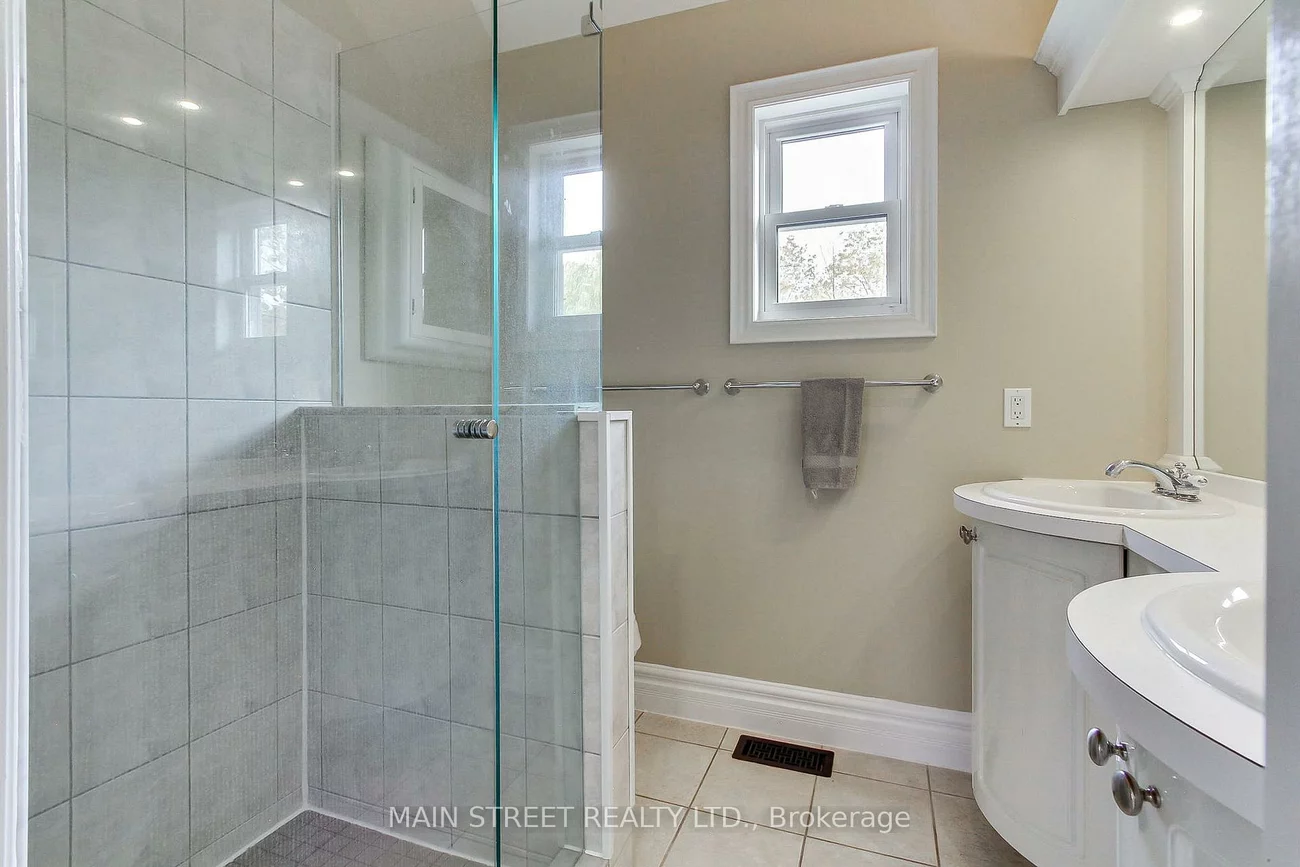 276, Crawford, Ardagh, Barrie