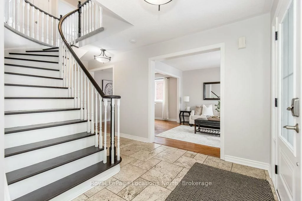 45, Holly Meadow, Holly, Barrie