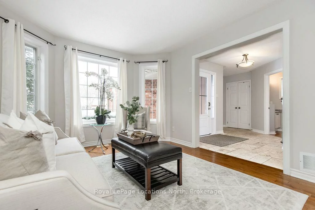 45, Holly Meadow, Holly, Barrie