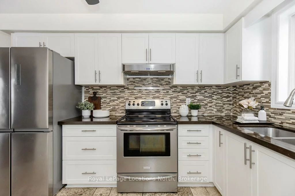 45, Holly Meadow, Holly, Barrie