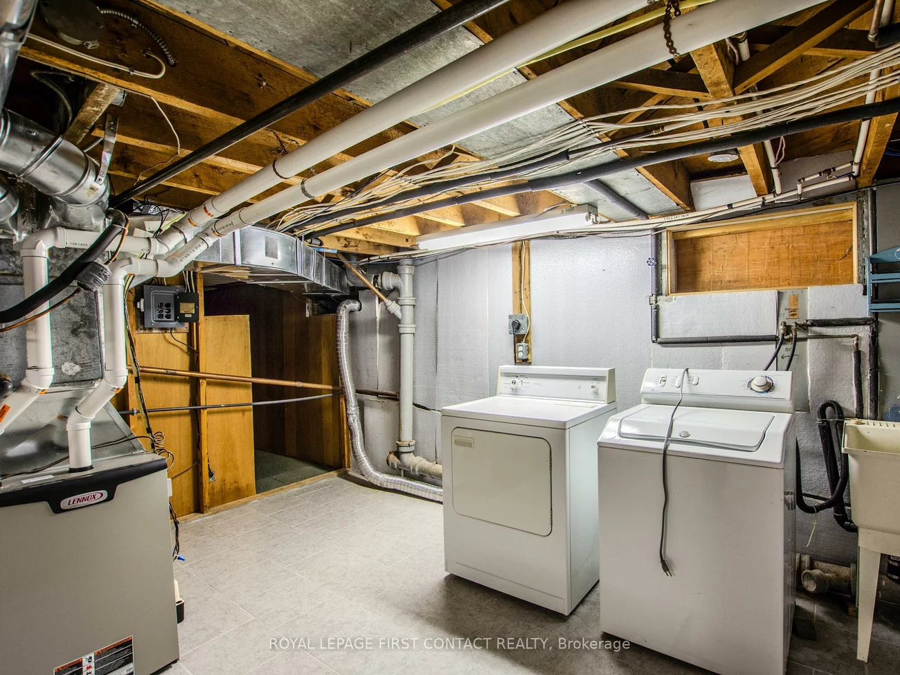 25, Holgate, Allandale, Barrie