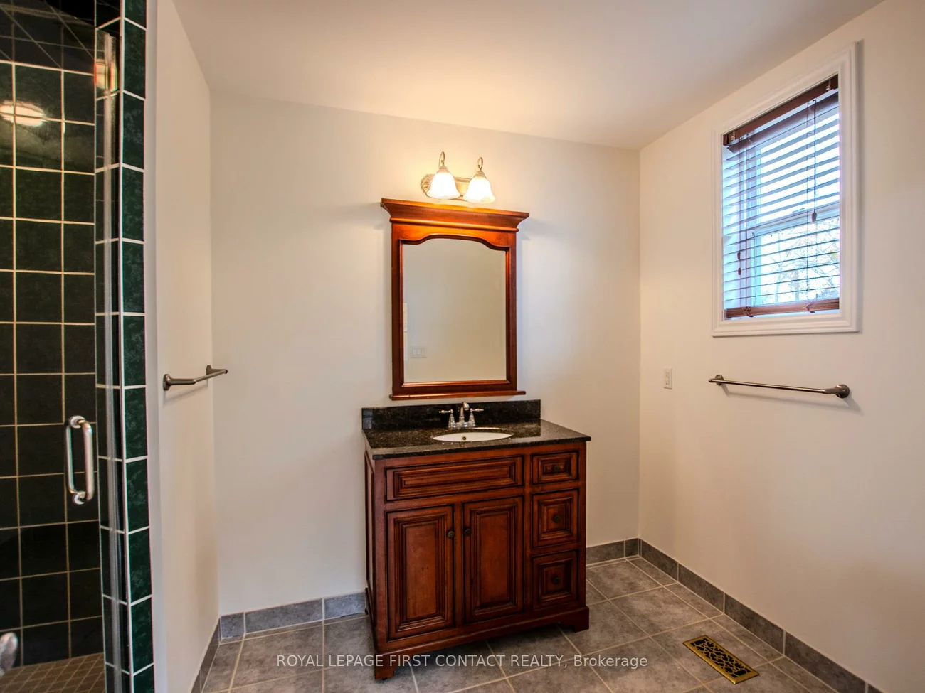 25, Holgate, Allandale, Barrie
