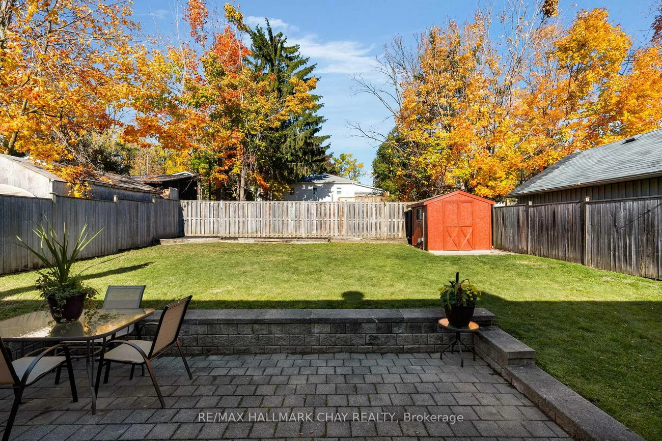 36, Grove, Wellington, Barrie