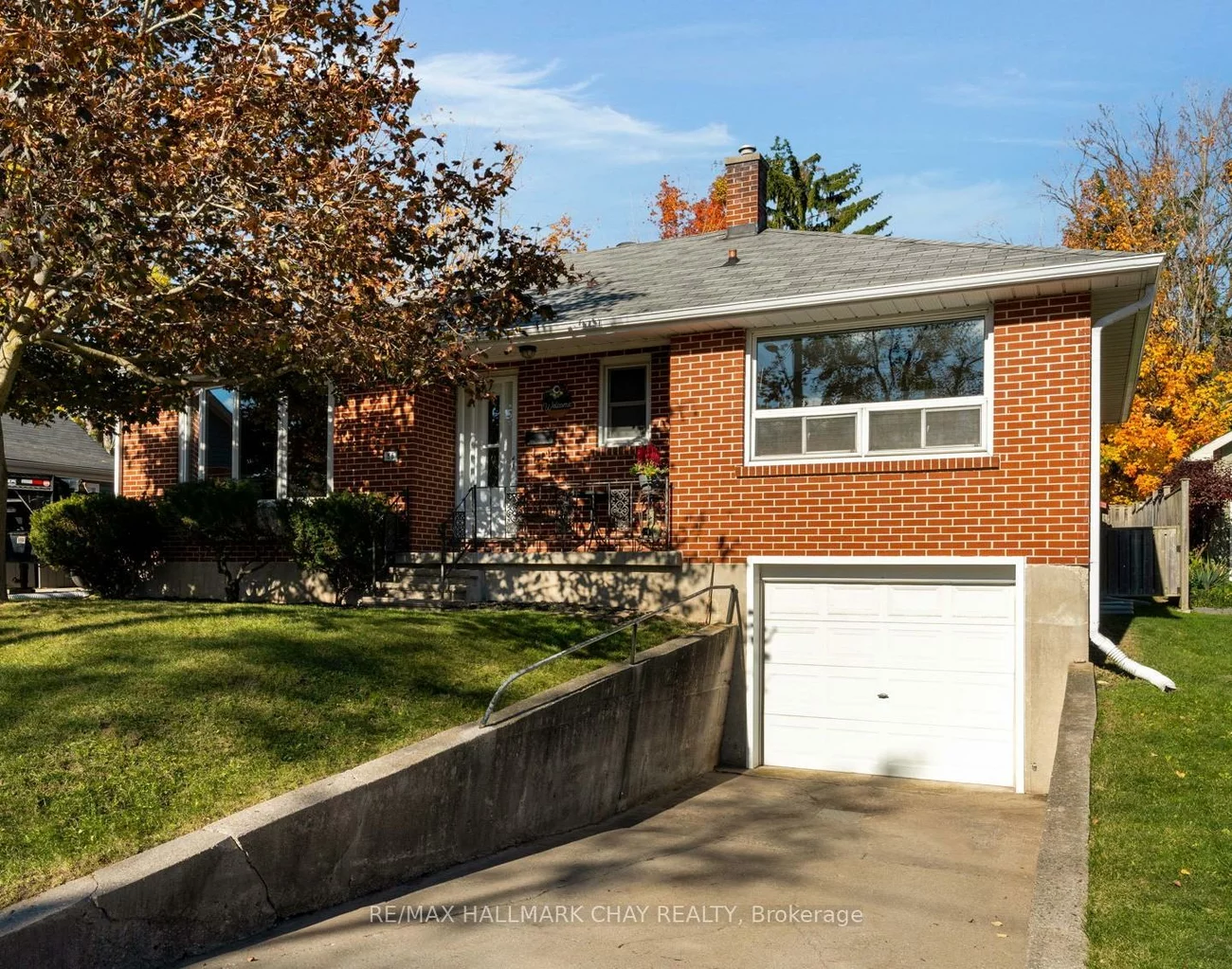 36, Grove, Wellington, Barrie