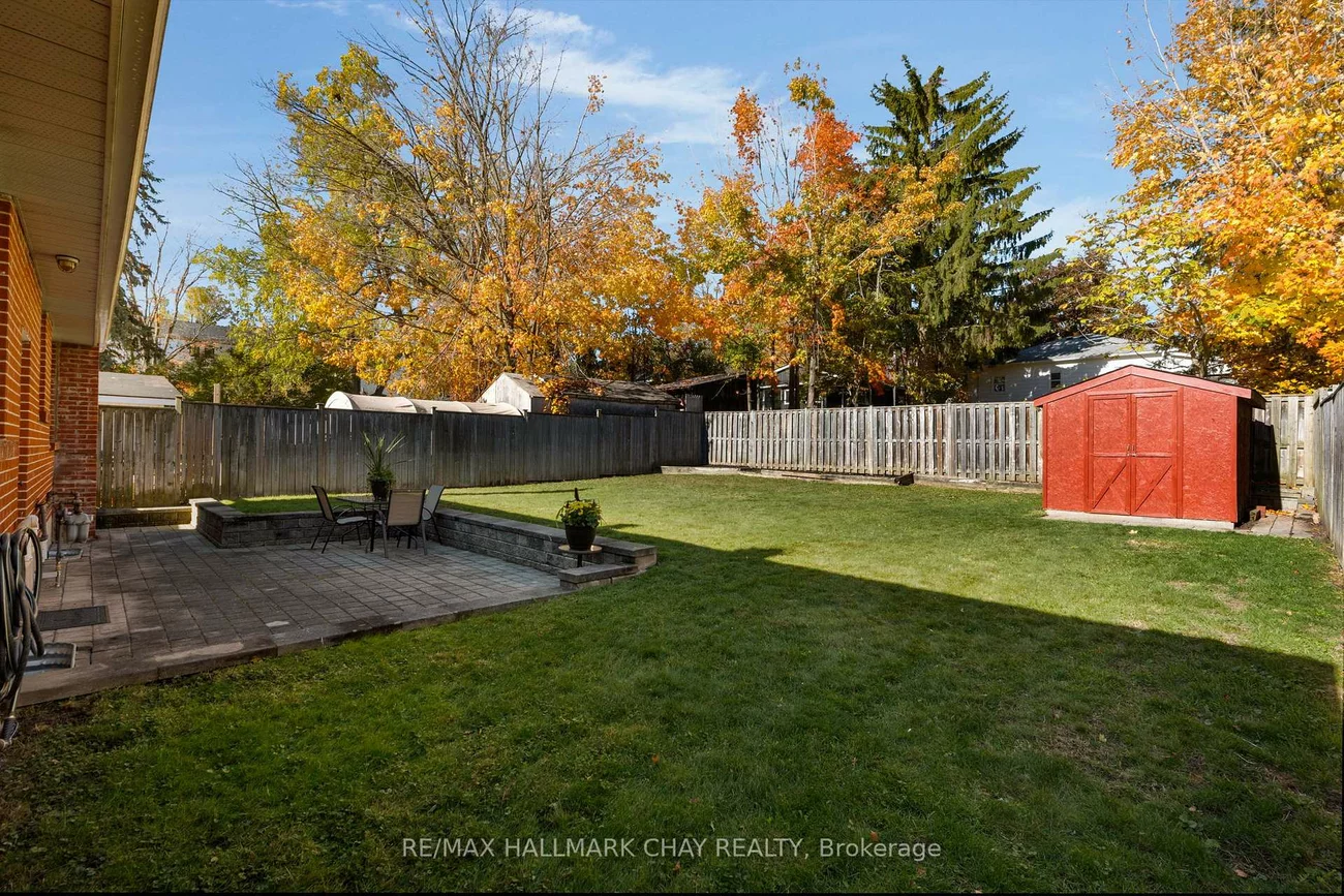 36, Grove, Wellington, Barrie