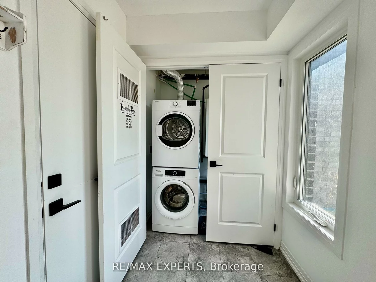 67, Fairlane, Painswick South, Barrie