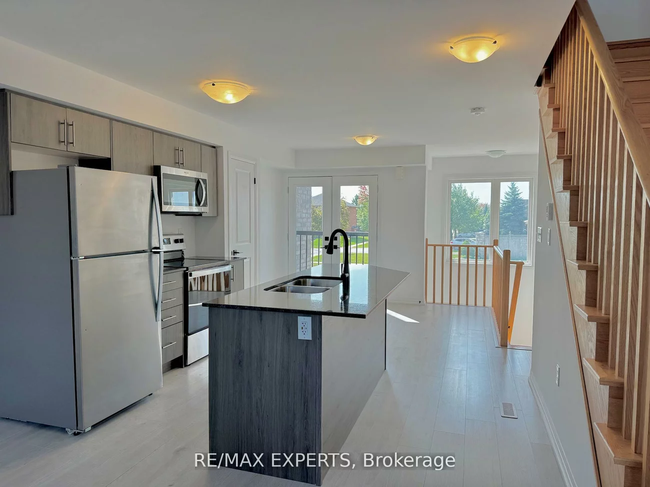 67, Fairlane, Painswick South, Barrie