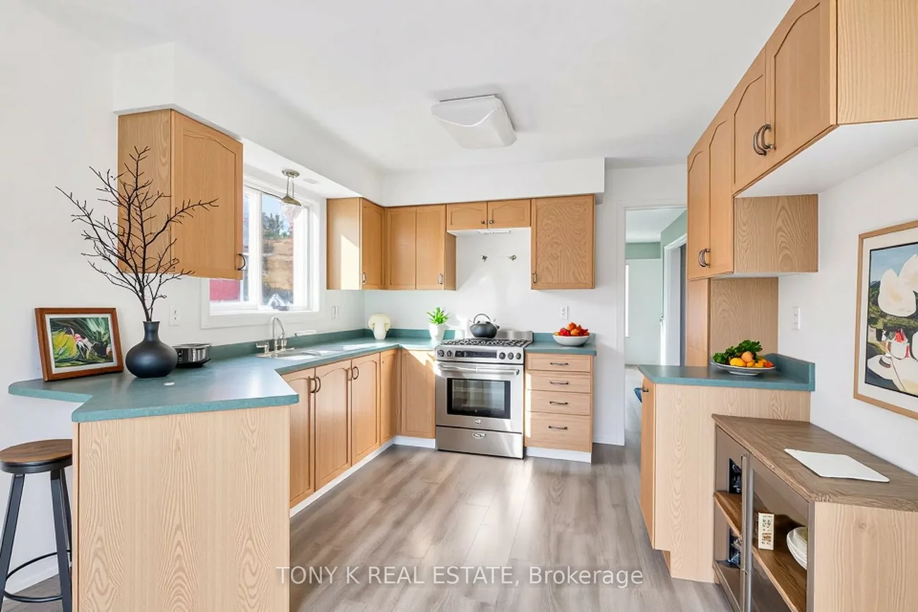 108, Kingsridge, Bayshore, Barrie