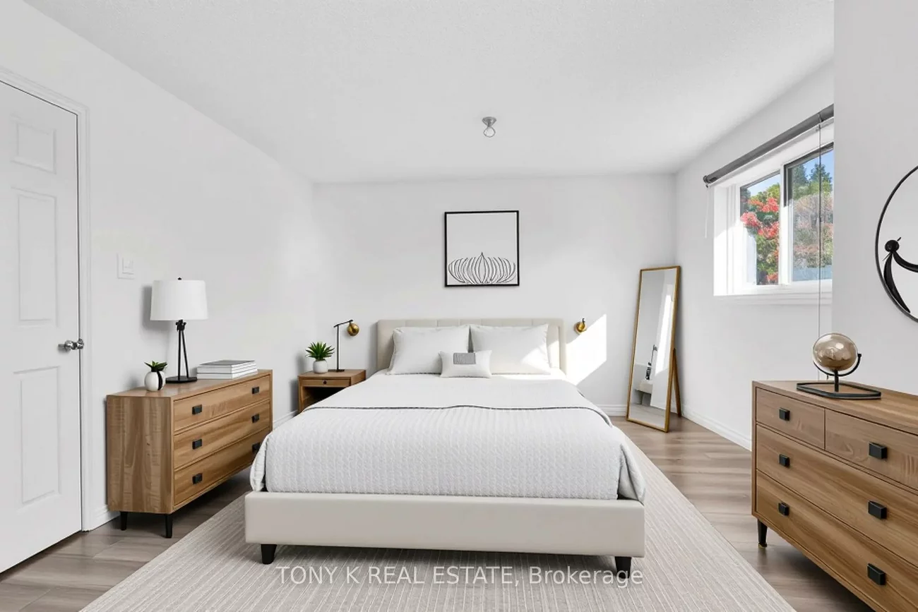 108, Kingsridge, Bayshore, Barrie