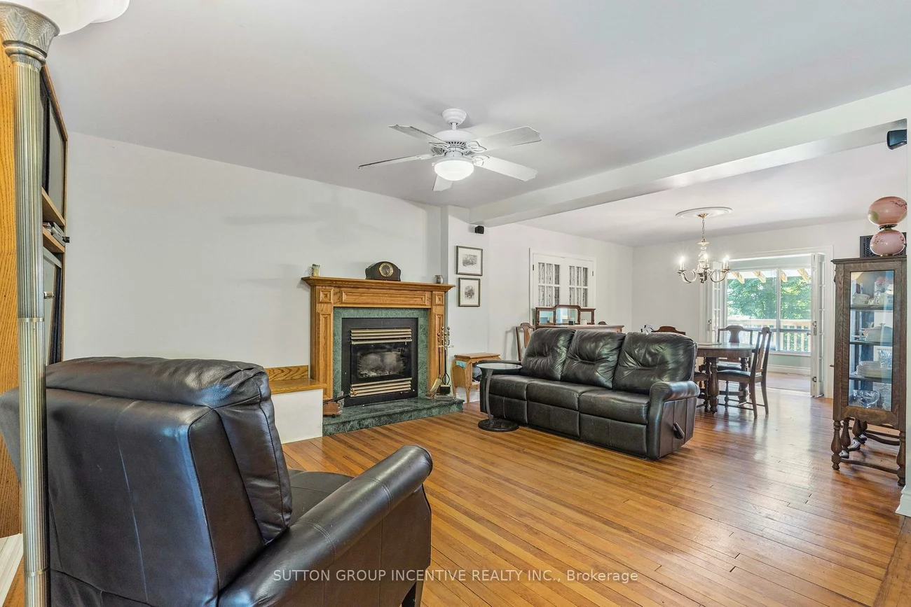 149, Blake, North Shore, Barrie