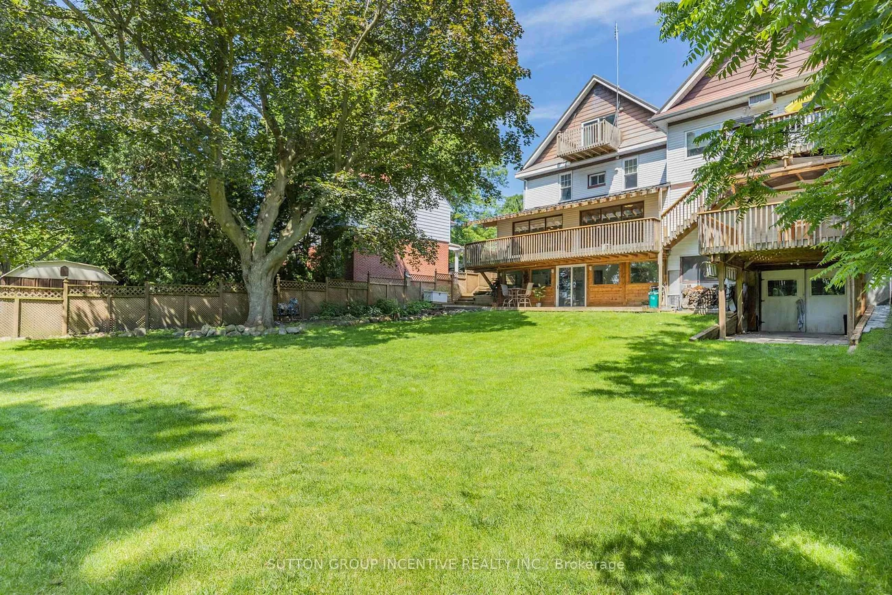 149, Blake, North Shore, Barrie