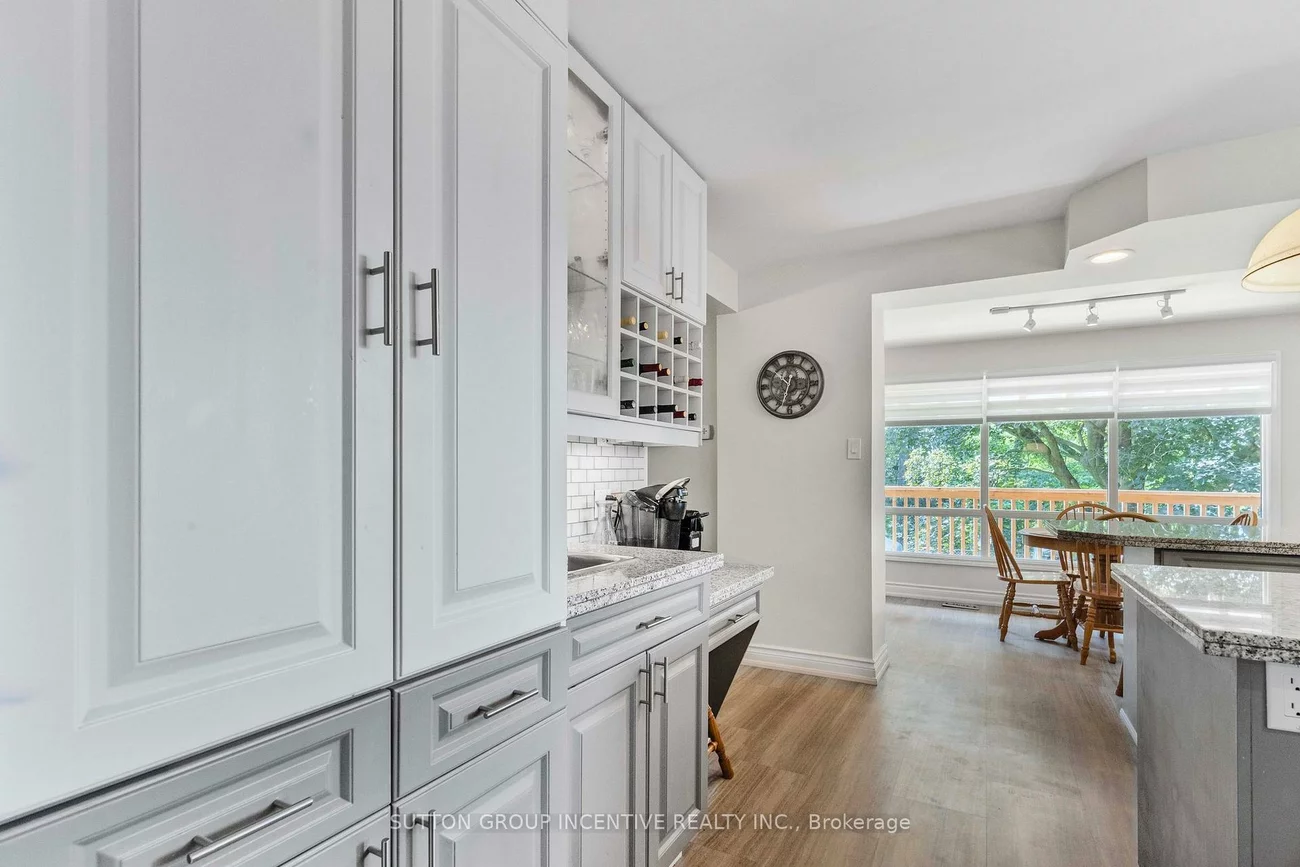 149, Blake, North Shore, Barrie