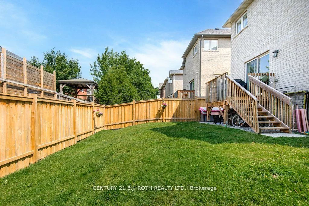 20, WESTMINSTER, Innis-Shore, Barrie