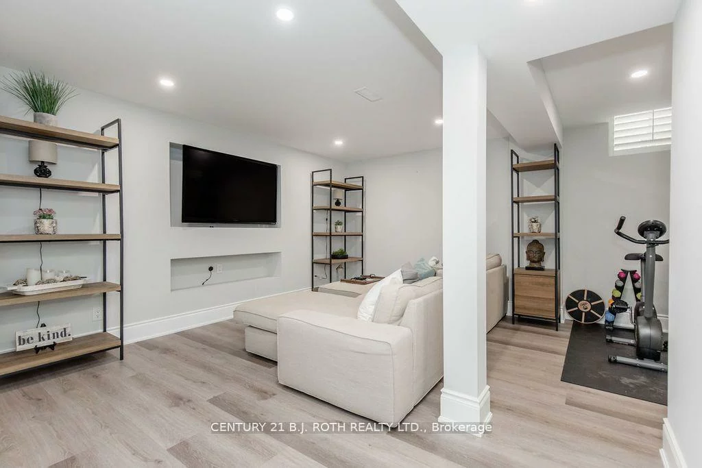 20, WESTMINSTER, Innis-Shore, Barrie