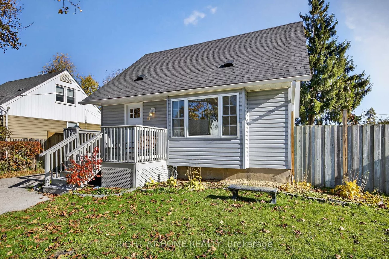 11, Newton, Wellington, Barrie