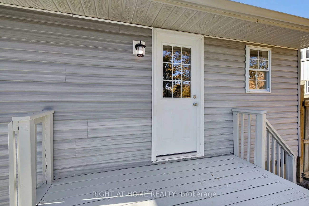 11, Newton, Wellington, Barrie