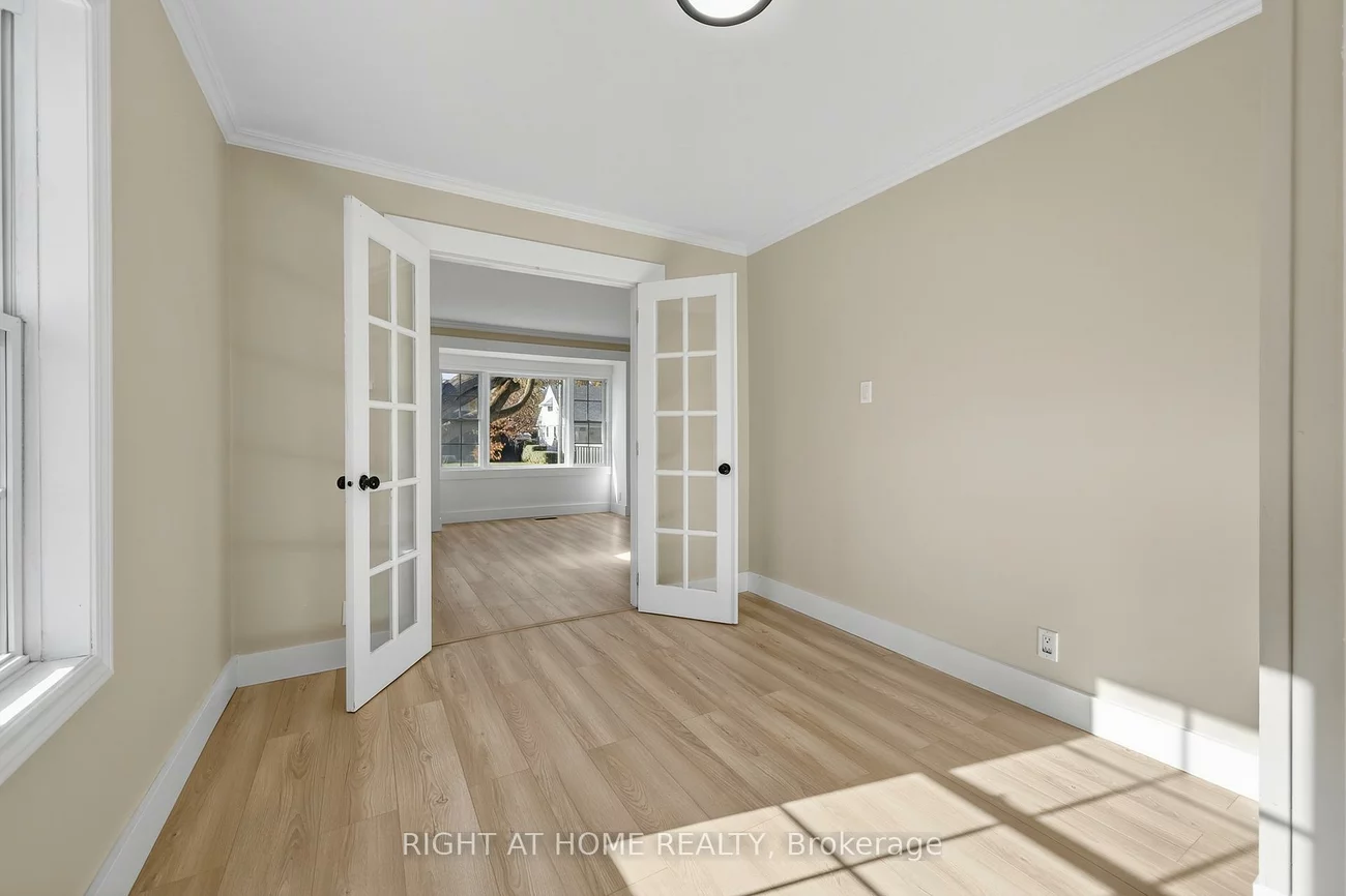 11, Newton, Wellington, Barrie