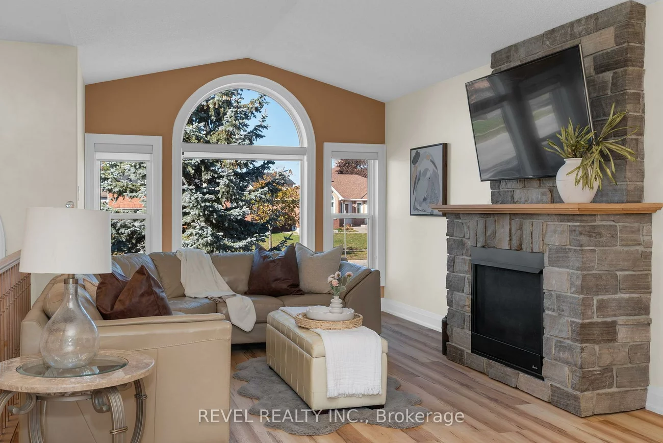 77, Marsellus, Holly, Barrie