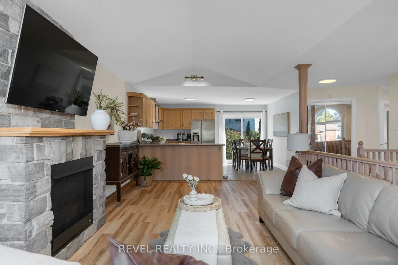 77, Marsellus, Holly, Barrie