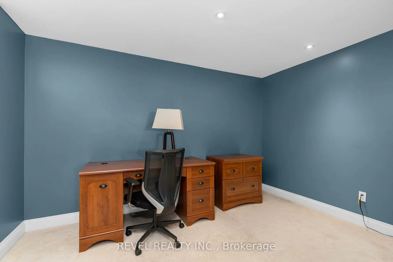 77, Marsellus, Holly, Barrie