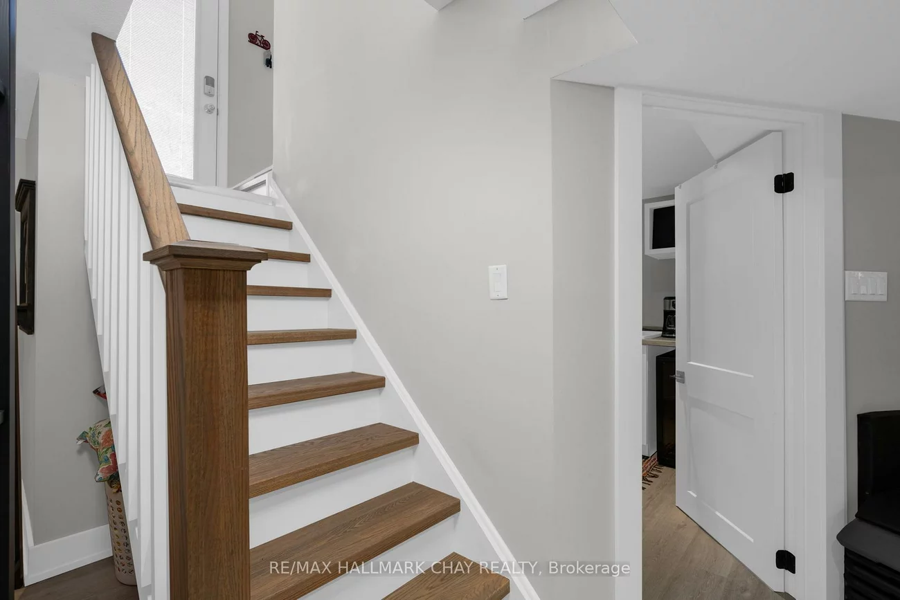 15, Bothwell, Wellington, Barrie