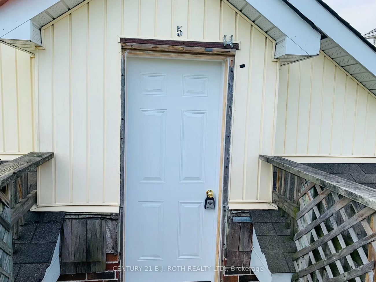 156, Dunlop, City Centre, Barrie