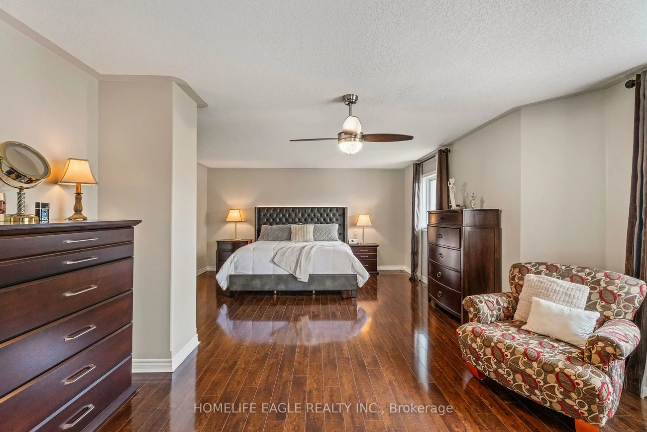 14, Rebecca, Painswick South, Barrie