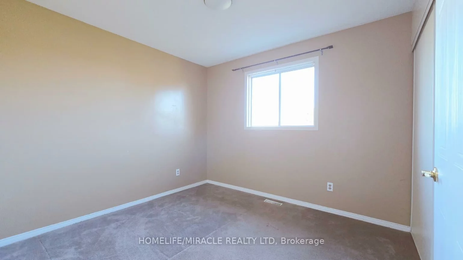 12, Gore, Ardagh, Barrie