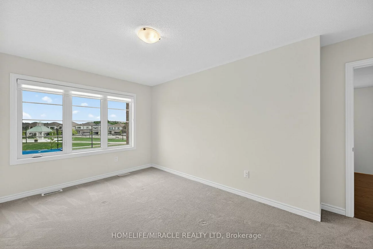 11, Phoenix, Rural Barrie Southeast, Barrie