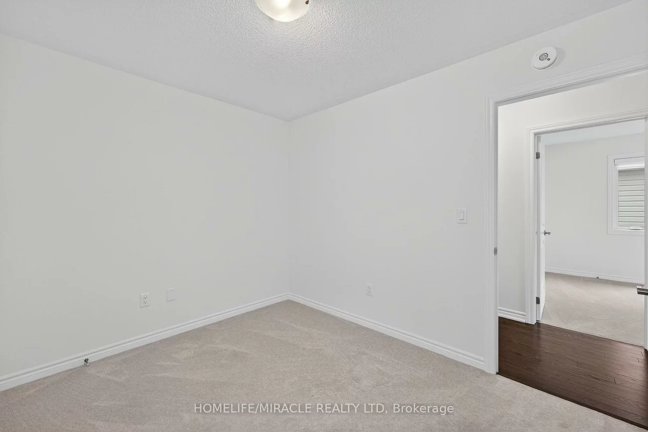 11, Phoenix, Rural Barrie Southeast, Barrie