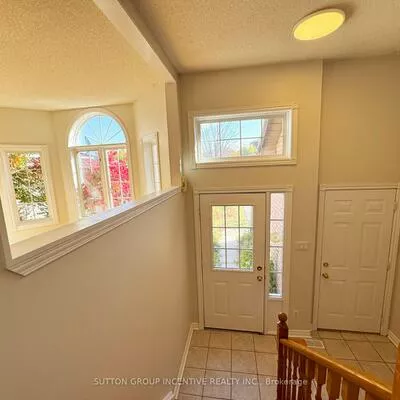 18, Forest Dale, Little Lake, Barrie