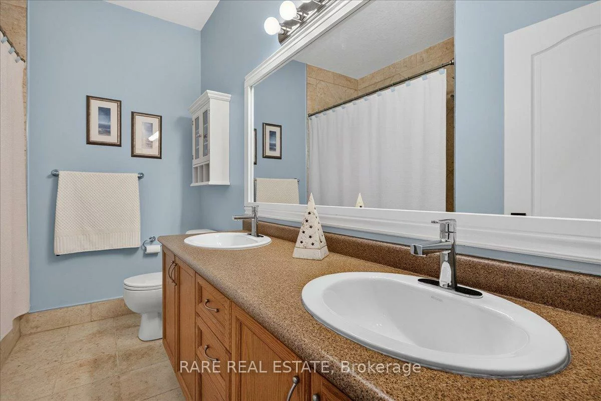 2, Mailey, Edgehill Drive, Barrie