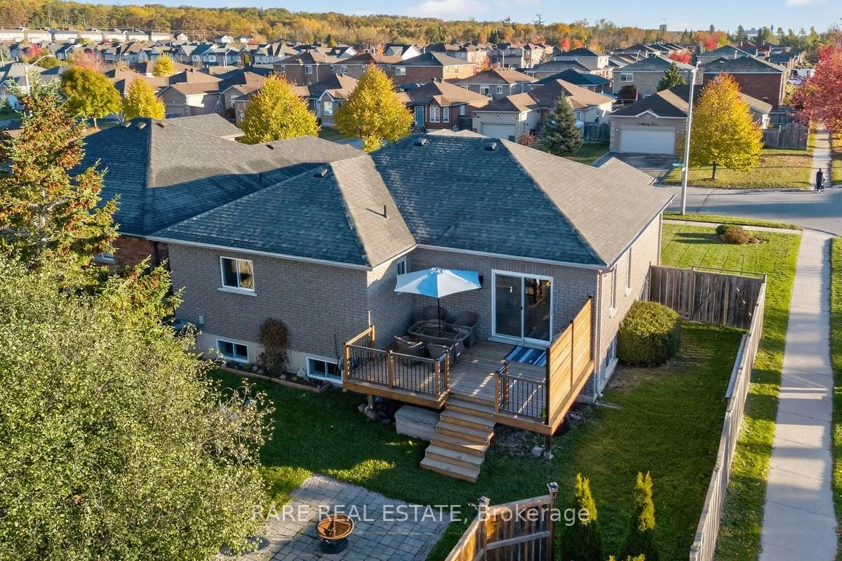 2, Mailey, Edgehill Drive, Barrie