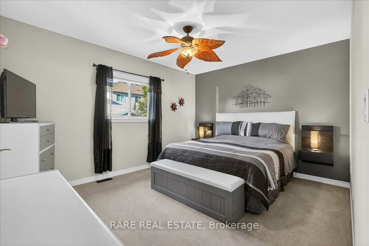 2, Mailey, Edgehill Drive, Barrie