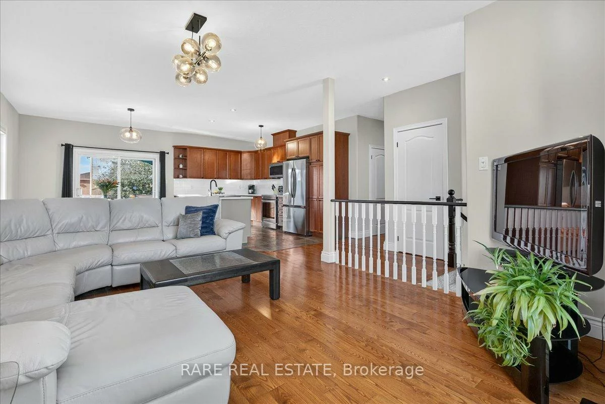 2, Mailey, Edgehill Drive, Barrie