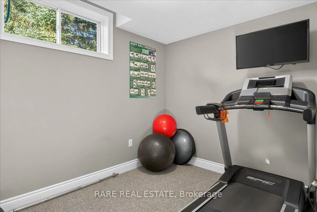 2, Mailey, Edgehill Drive, Barrie