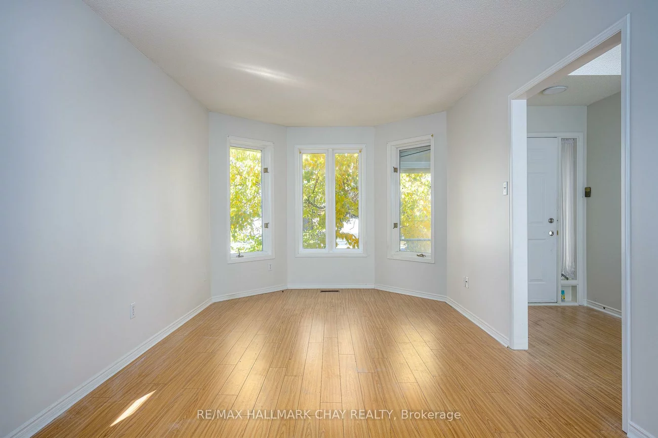 197, Livingstone, Sunnidale, Barrie