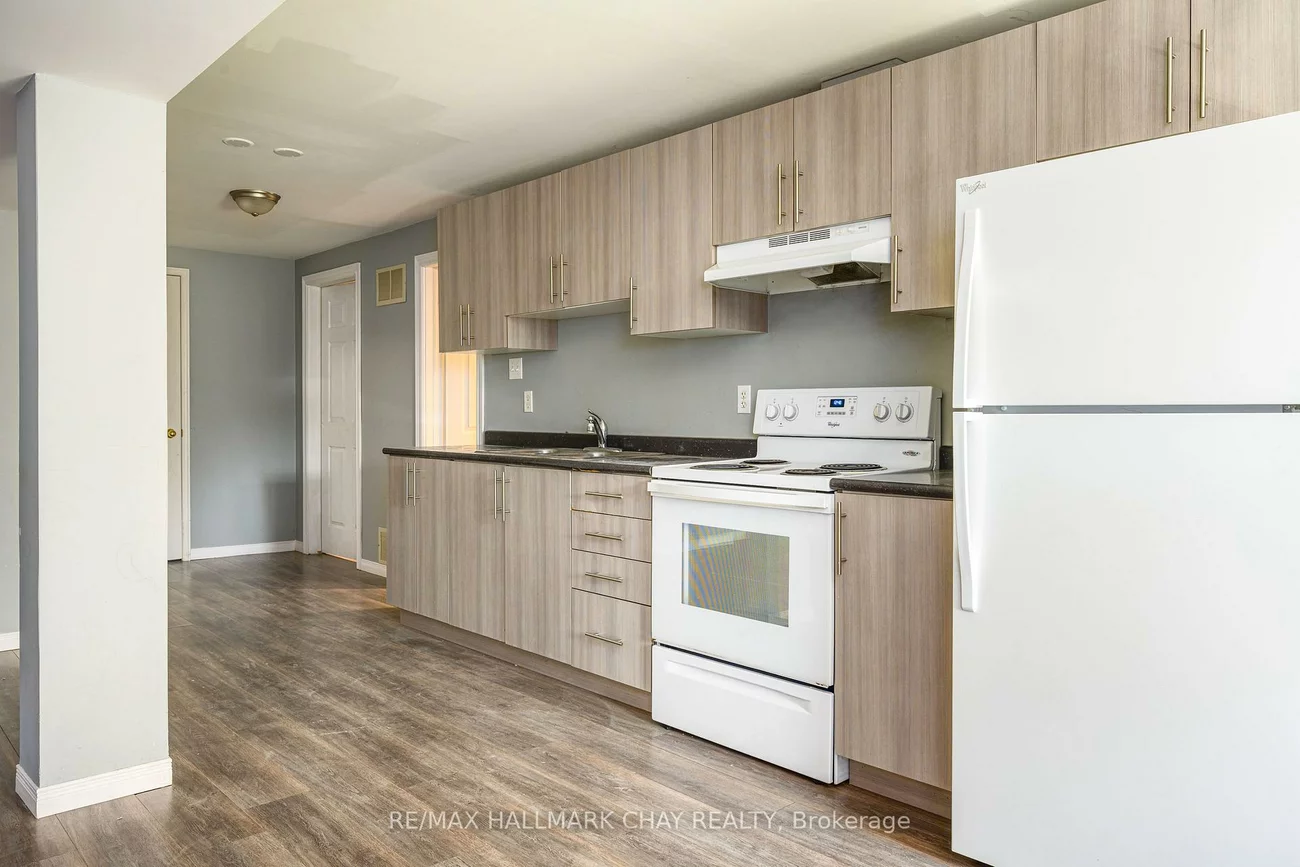 197, Livingstone, Sunnidale, Barrie