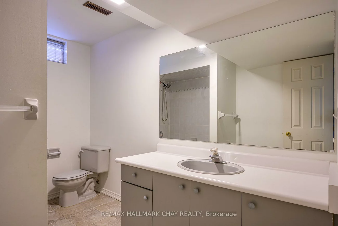 197, Livingstone, Sunnidale, Barrie