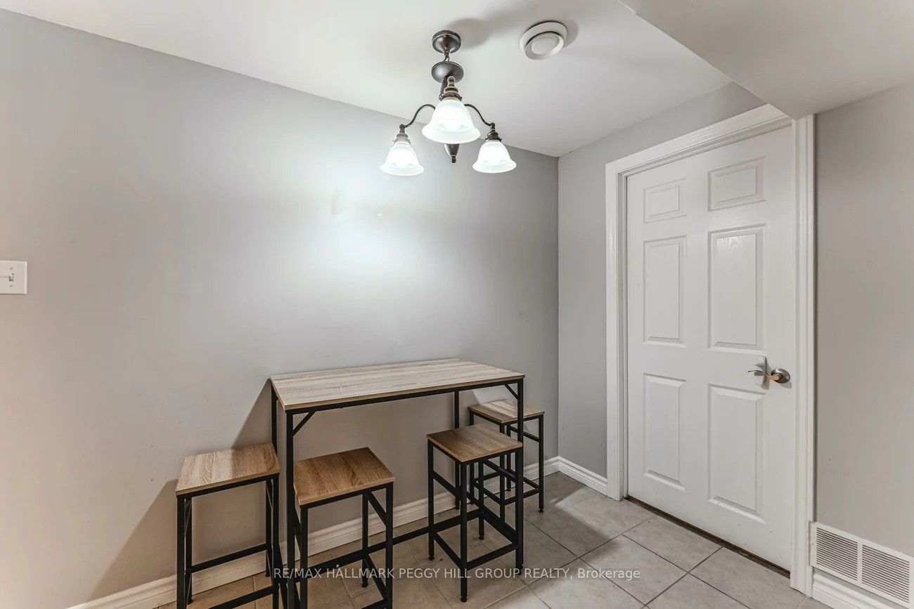 69, Fox, Letitia Heights, Barrie